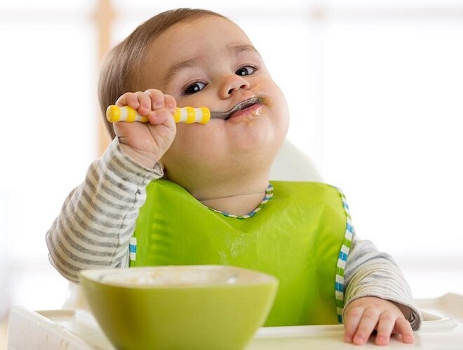 Tips Cara Mengatur Jadwal Makan Bayi Yang Dapat Anda Praktekan
